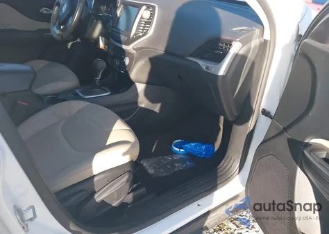 2015 Jeep Cherokee Latitude z USA, uszkodzony, nr VIN 1C4PJLCB7FW539649